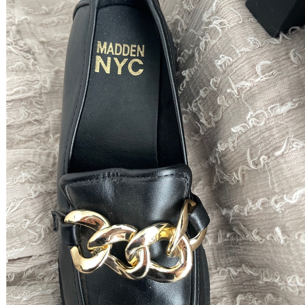 Madden NYC Womens Black Chunky Platform Loafers Gold Chain Link Lug Sole Size 6 - Picture 5 of 8